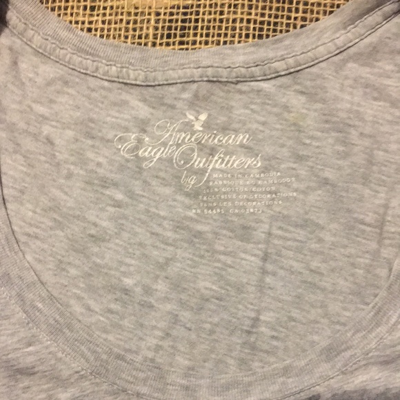 American Eagle Love Graphic Short Sleeve Tee - Picture 3 of 6